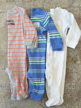 Bundle Of 3 Carter's 6month Baby One Piece Outfits